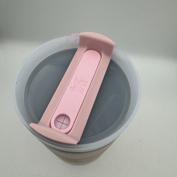 Stanley Quencher H2.0 Tumbler 40oz Cherry Blossom Pink Cup With Straw NIB - Picture 6 of 12